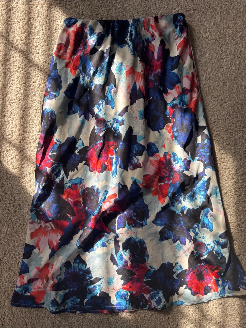Women's Floral Midi Skirt in Navy, Red & White